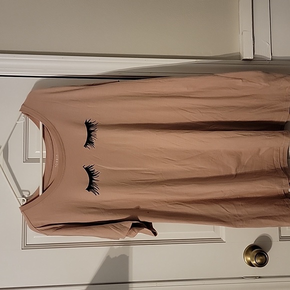 torrid Tops - 💥5/$25 BUNDLE💥Torrid plus size 4 eyelash short sleeved tshirt.